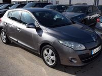 Usado Renault Mégane III 105 CV (77 kW) 2009 Gris