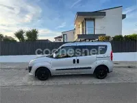 Usado Fiat Doblò Dynamic 105 CV (77 kW) 2013 Gris / plata Monovolumen