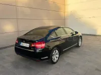 Usado Citroën C5 Exclusive 140 CV (102 kW) 2009 Negro Berlina