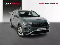 Usado VW T-Roc Life 110 CV (80 kW) 2024 Azul SUV