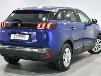 Usado Peugeot 3008 Allure 131 CV (96 kW) 2018 Azul SUV