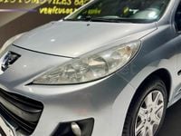 Usado Peugeot 207 Access 70 CV (51 kW) 2011 Gris / plata Berlina