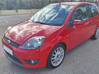 Usado Ford Fiesta Sport 90 CV (66 kW) 2006 Rojo Utilitario
