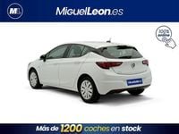 Usado Opel Astra Edition 110 CV (80 kW) 2022 Blanco Berlina
