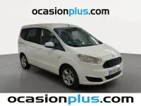 Usado Ford Tourneo Courier Trend 102 CV (75 kW) 2015 Blanco Monovolumen