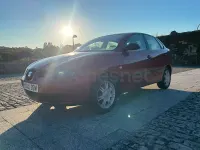 Usado Seat Cordoba Reference 100 CV (73 kW) 2005 Granate Berlina