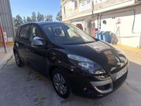 Usado Renault Grand Scénic III 110 CV (80 kW) 2013 Negro Monovolumen