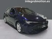 Usado Toyota Corolla Active 122 CV (89 kW) 2021 Azul Berlina