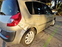 Usado Renault Scénic II Dynamique 110 CV (80 kW) 2008 Beige Monovolumen