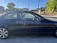 Usado BMW 320 150 CV (110 kW) 2005 Azul Coupe
