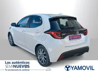 Usado Toyota Yaris Hybrid Active 116 CV (85 kW) 2024 Blanco