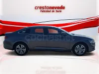 Usado Renault Talisman Zen 150 CV (110 kW) 2020 Gris / plata Berlina