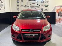 Usado Ford Focus Trend 115 CV (84 kW) 2013 Granate Berlina