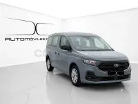 Usado Ford Tourneo Connect Trend 102 CV (75 kW) 2025 Gris / plata Monovolumen