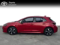 Usado Toyota Corolla Active 140 CV (102 kW) 2025 Rojo Berlina
