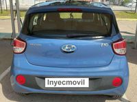 Usado Hyundai i10 67 CV (49 kW) 2017 Azul Utilitario