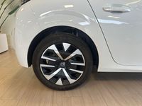 Usado Peugeot 208 Style 102 CV (75 kW) 2024 Blanco Utilitario