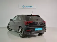 Usado VW Polo 95 CV (69 kW) 2024 Negro Utilitario