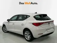 Usado Seat Leon Style 110 CV (80 kW) 2022 Blanco Berlina