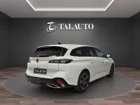 Usado Peugeot 308 Allure 130 CV (95 kW) 2023 Blanco Berlina