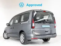 Usado VW Caddy Maxi 116 CV (85 kW) 2025 Gris / plata Monovolumen