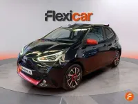 Usado Toyota Aygo x-style 72 CV (52 kW) 2021 Negro Utilitario