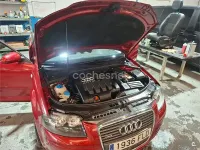 Usado Audi A3 Sportback Attraction 140 CV (102 kW) 2007 Granate Utilitario