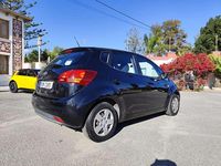 Usado Kia Venga 90 CV (66 kW) 2012 Negro Utilitario