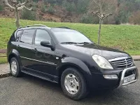 Usado SsangYong Rexton 165 CV (121 kW) 2005 Negro SUV