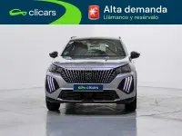 Usado Peugeot 2008 Allure 136 CV (100 kW) 2025 Plateado SUV