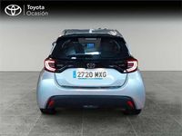 Usado Toyota Yaris Hybrid Active 116 CV (85 kW) 2024 Monovolumen