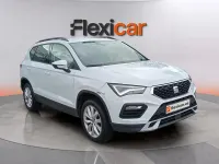 Usado Seat Ateca Style 150 CV (110 kW) 2023 Blanco SUV