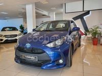Usado Toyota Yaris Hybrid Style 116 CV (85 kW) 2021 Azul Berlina
