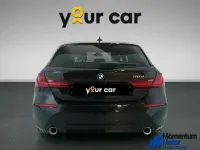 Usado BMW 118 150 CV (110 kW) 2023 Negro Utilitario