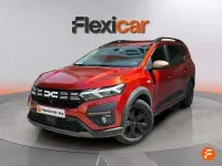 Usado Dacia Jogger Expression 110 CV (80 kW) 2023 Rojo Monovolumen