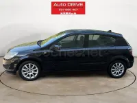 Usado Opel Astra Enjoy 105 CV (77 kW) 2007 Negro Berlina