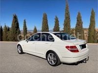 Usado Mercedes C200 Avantgarde 136 CV (100 kW) 2010 Blanco Berlina