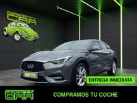 Usado Infiniti Q30 109 CV (80 kW) 2016 Gris / plata Utilitario