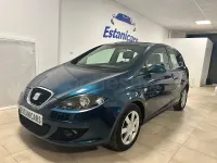 Usado Seat Altea Stylance 105 CV (77 kW) 2006 Azul Monovolumen