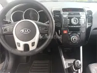Usado Kia Venga 128 CV (94 kW) 2010 Gris / plata Utilitario