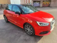 Usado Audi A1 Sportback Attraction 90 CV (66 kW) 2016 Rojo Utilitario