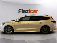 Usado Ford Focus ST-Line 155 CV (114 kW) 2024 Gris Familiar