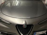 Usado Alfa Romeo Stelvio Super 180 CV (132 kW) 2017 Gris / plata SUV