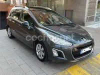 Usado Peugeot 308 SW Sportium 112 CV (82 kW) 2012 Gris / plata Familiar