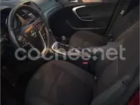 Usado Opel Insignia Cosmo 130 CV (95 kW) 2010 Rojo Berlina