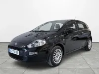 Usado Fiat Punto Pop 69 HP (50 kW) 2014 Preto Citadino
