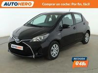 Usado Toyota Yaris Hybrid Active 101 CV (74 kW) 2017 Negro Berlina