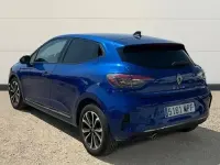 Usado Renault Clio Techno 90 CV (66 kW) 2024 Azul Utilitario
