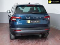 Usado Skoda Karoq Style 150 CV (110 kW) 2022 Azul SUV