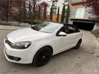 Usado VW Golf Cabriolet 105 CV (77 kW) 2012 Blanco Descapotable